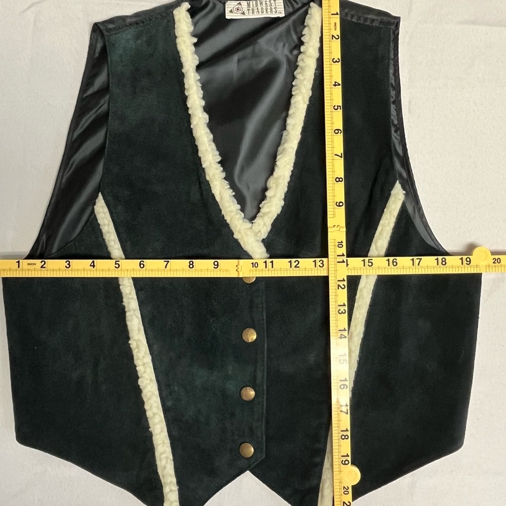 MIDWEST TRADERS Vtg Leather Vest With Sherpa Trim - Picture 5 of 5